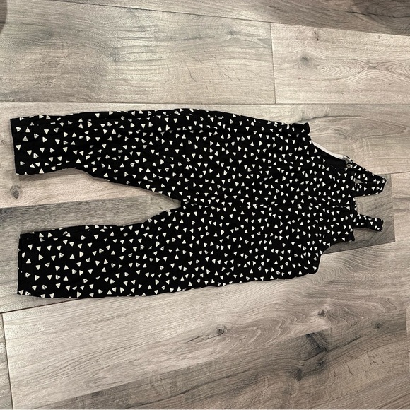 Chic Black and White Geometric Print one piece Overalls - Picture 4 of 15